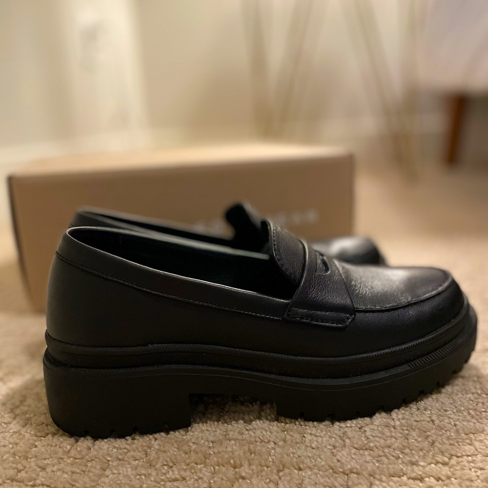 Portland Leather Zoe Chunky Loafer — Size 8